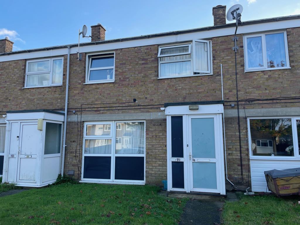 Lot: 13 - FREEHOLD TERRACE HOUSE - RESIDENTIAL INVESTMENT - Mid terrace house arranged as an HMO to the south of Colchester